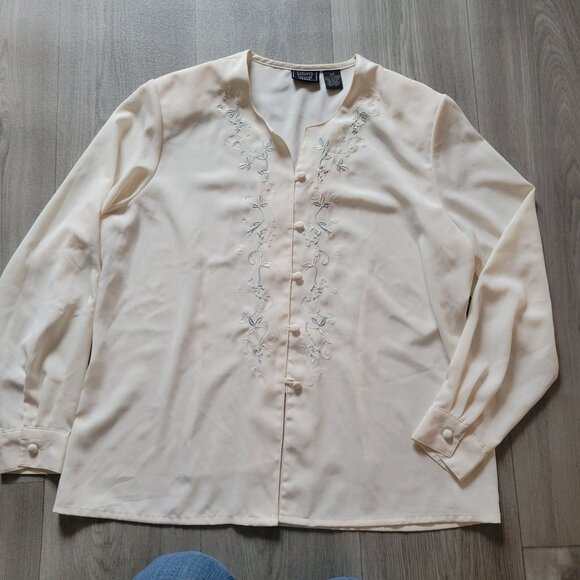 Laura Scott Petite Womens Embroidered Blouse 12P Ivory Long Sleeve Button-Up Pol - Picture 4 of 5